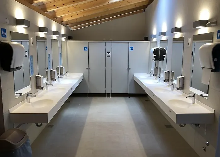 Vransko Jezero - Crkvine Campeggio