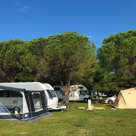 Vransko Jezero - Crkvine Campingplatz