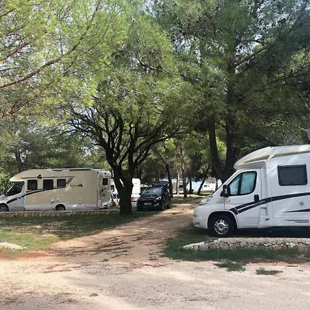 Vransko Jezero - Crkvine 4*