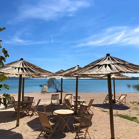 Vransko Jezero - Crkvine Pakoštane